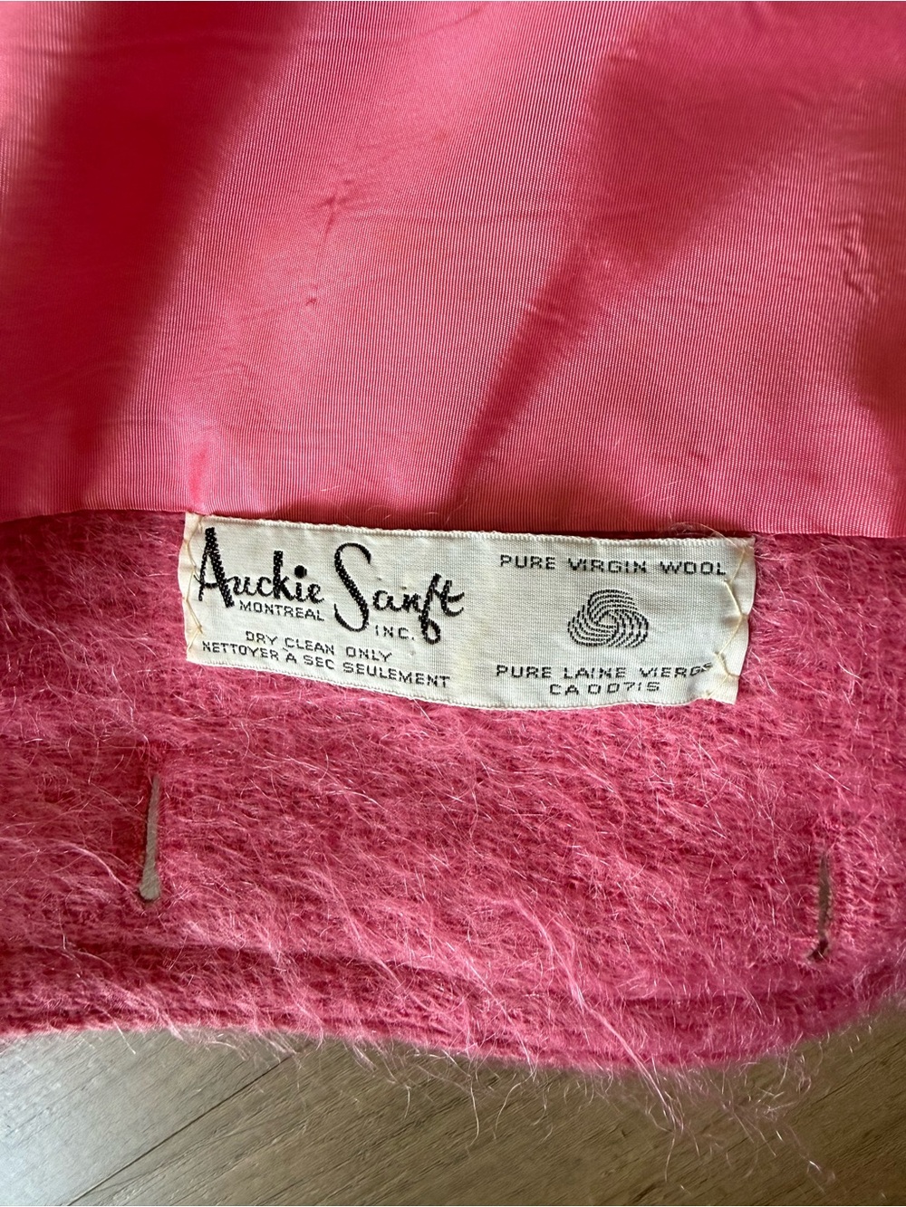 Vintage 70s Auckie Sanft Bubblegum Pink Virgin Wool Cape Coat - One Size - Picture 7 of 7